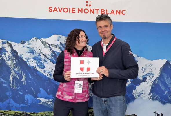  © Les Ambassadeurs  Savoie Mont  Blanc avec Antoine Dénériaz à l'Evian Championship / Savoie Mont Blanc